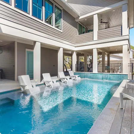 Newly Built Grayton Beach Home Timeless 30A Pool Golf Cart Bikes